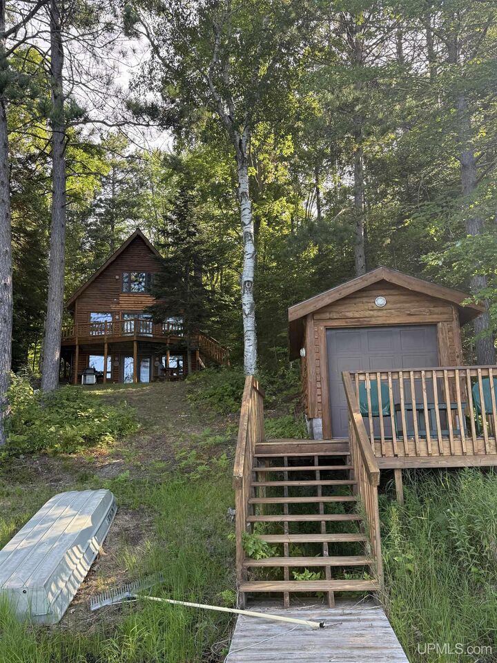 Property Photo:  N1185 E Tie Lake Road  MI 49895 