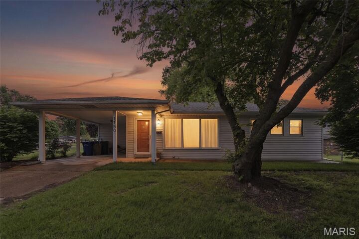 Property Photo:  1150 Charbonnier Road  MO 63031 
