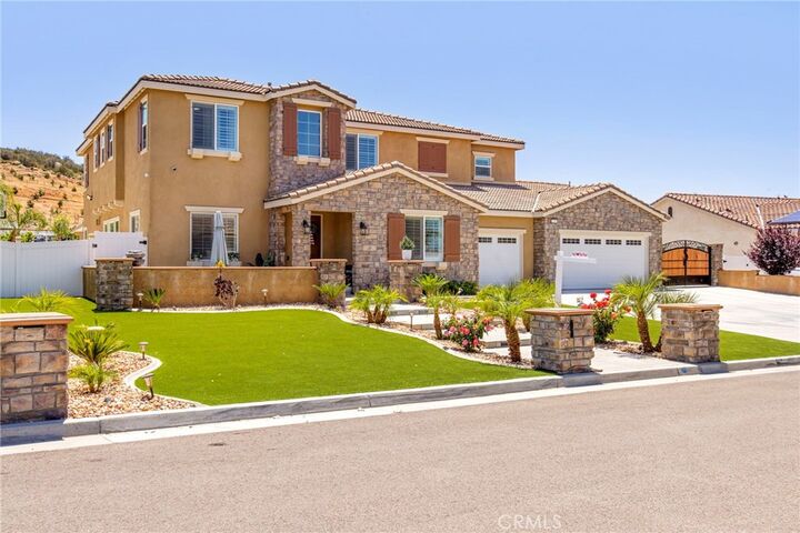 Property Photo:  32797 Hayden  CA 92584 