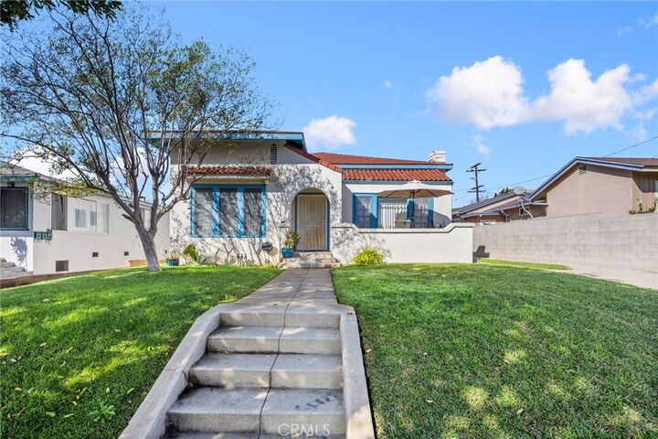 Property Photo:  19 Elm Street A  CA 91801 