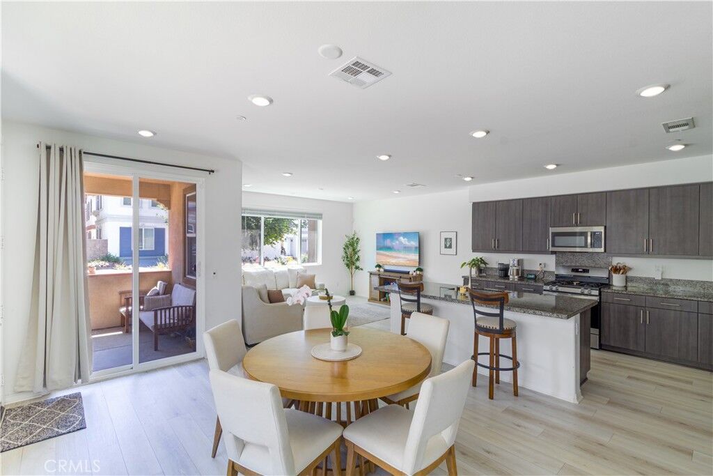 Property Photo:  15188 Horizon  CA 92336 