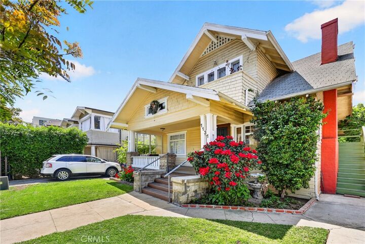 Property Photo:  1131 Echo Park Ave  CA 90026 