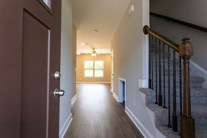 Property Photo:  551 Charleston Cove Way  TN 37043 