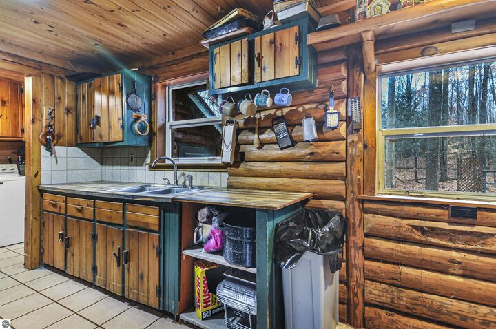 Property Photo:  2561 E Johnson Road  MI 49651 