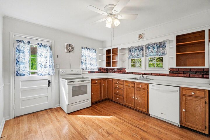 Property Photo:  1400 Central Row Road  KY 41018 