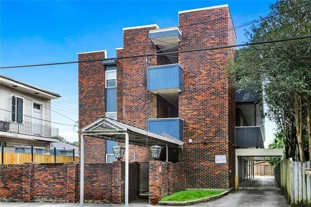 Property Photo: 723 Adams Street 301 LA 70118