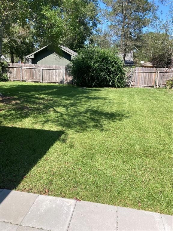 Property Photo:  2322 Mallard Street  LA 70460 