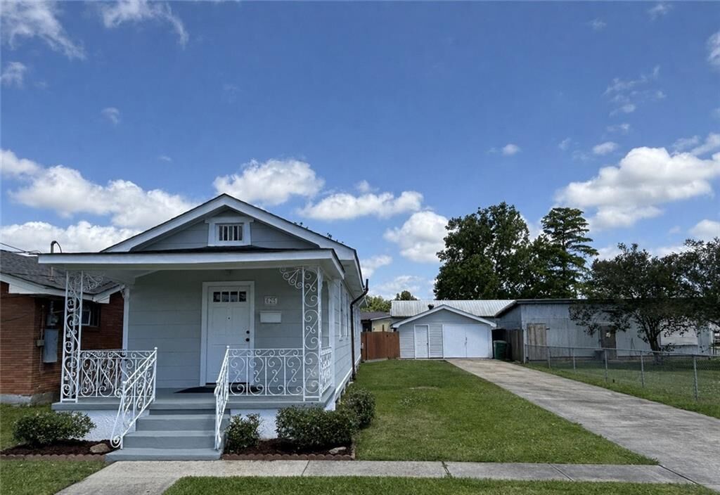 Property Photo:  625 Jung Boulevard  LA 70072 