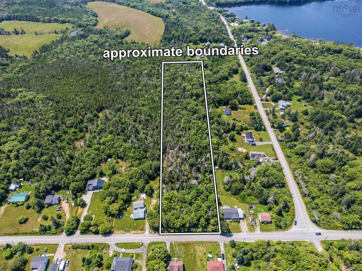 Lot Main Shore Road — photo 1