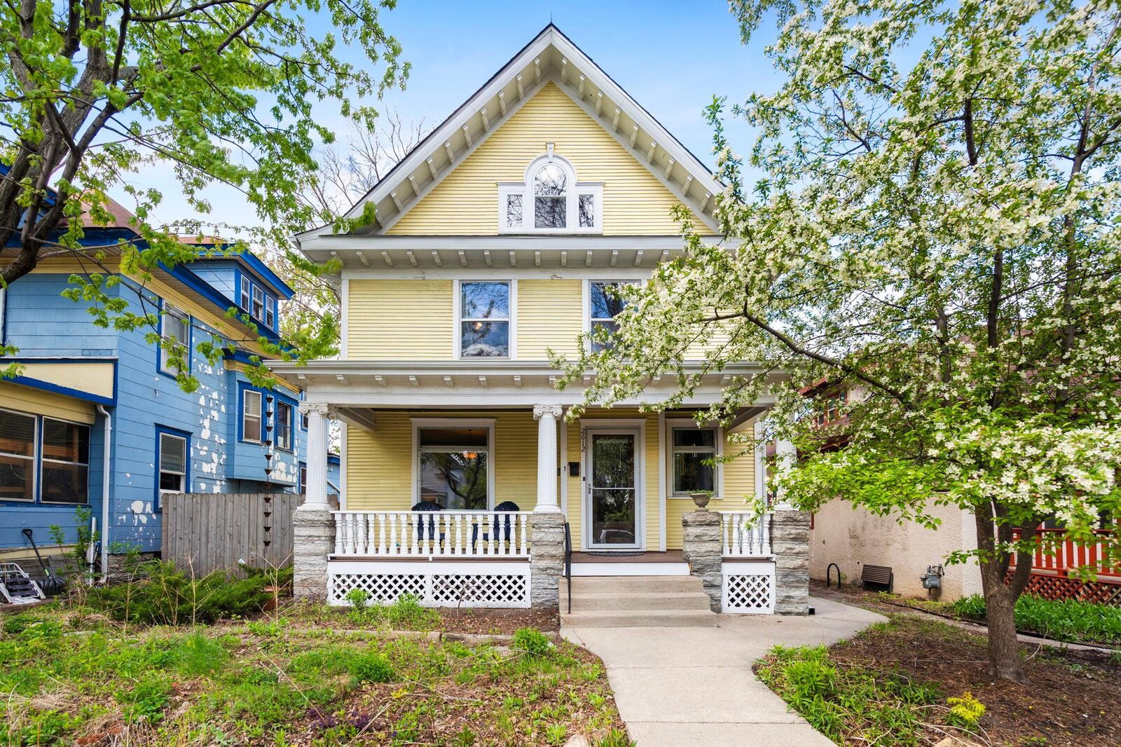 Property Photo:  2612 15th Avenue S  MN 55407 