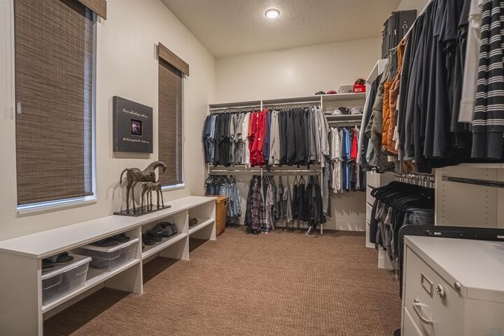 Property Photo:  4712 Meadowlark Lane  IA 51106 