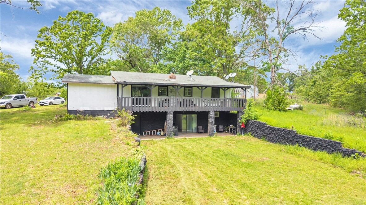 Property Photo:  832 Madison 8965 Street  AR 72740 