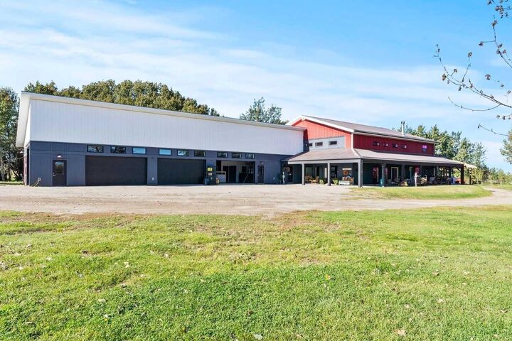 Property Photo: 244082 817 Highway N AB T1P 0H8