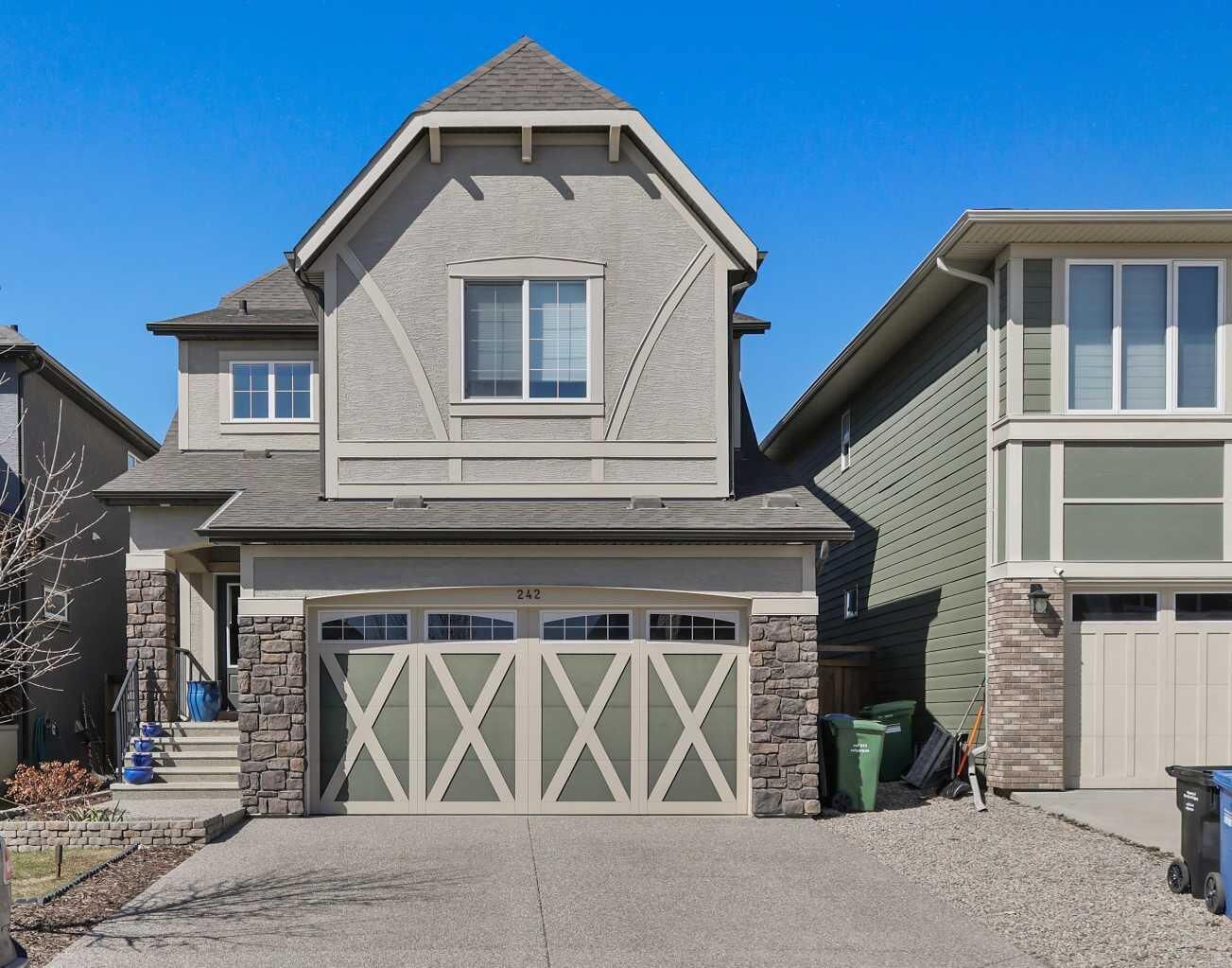 Photo de la propriété:  242 Mahogany Passage SE  AB T3M 2J8 