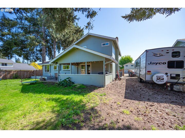 Property Photo:  690 71st St  OR 97478 