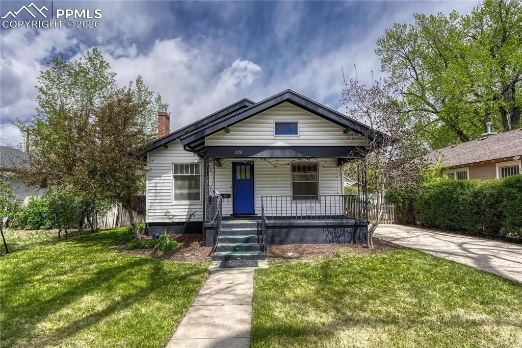 Property Photo:  620 E Fontanero Street  CO 80907 