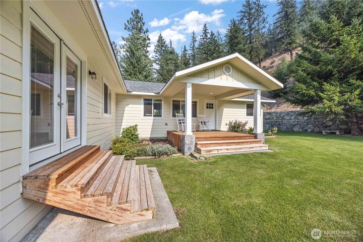 Property Photo:  4621  Navarre Coulee Road  WA 98816 