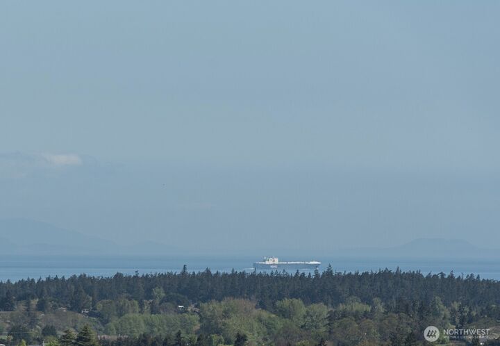 Property Photo:  608  Reservoir Road  WA 98382 