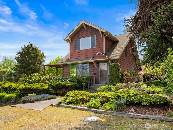 Property Photo:  5704 N Ruby Street  WA 98407 