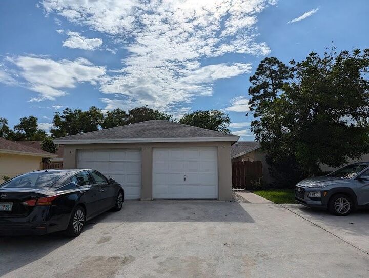Property Photo:  1157 Hyacinth Place  FL 33414 