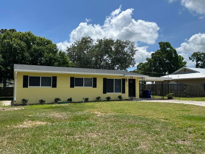 Property Photo:  2745 Atlantic Boulevard  FL 32960 