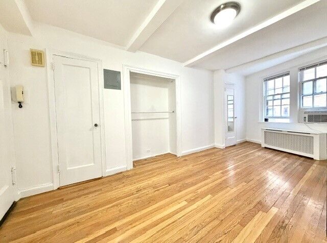 Property Photo:  304 E 41st Street 307A  NY 10017 