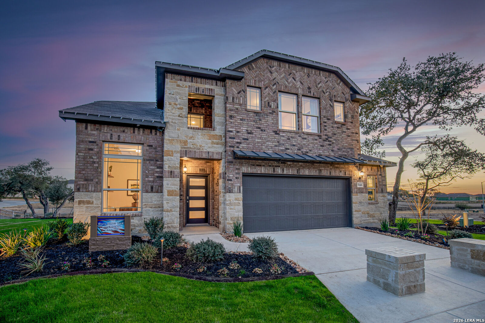 Property Photo: 9422 Luke Path TX 78254
