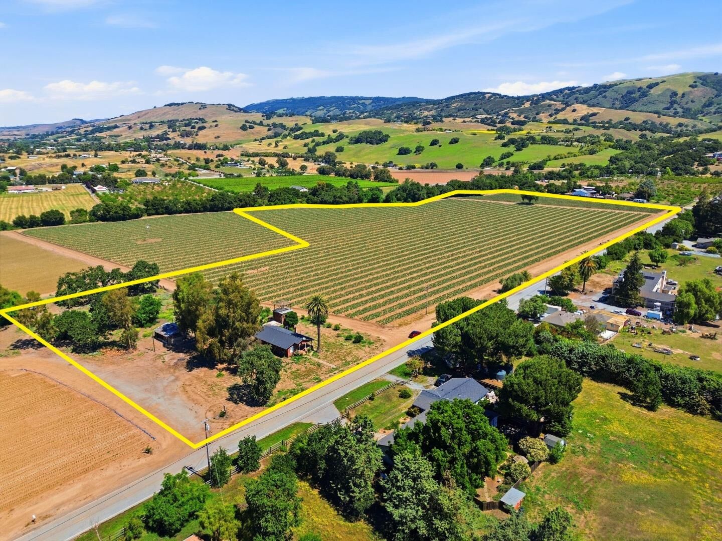 Property Photo:  3115 Leavesley Road  CA 95020 