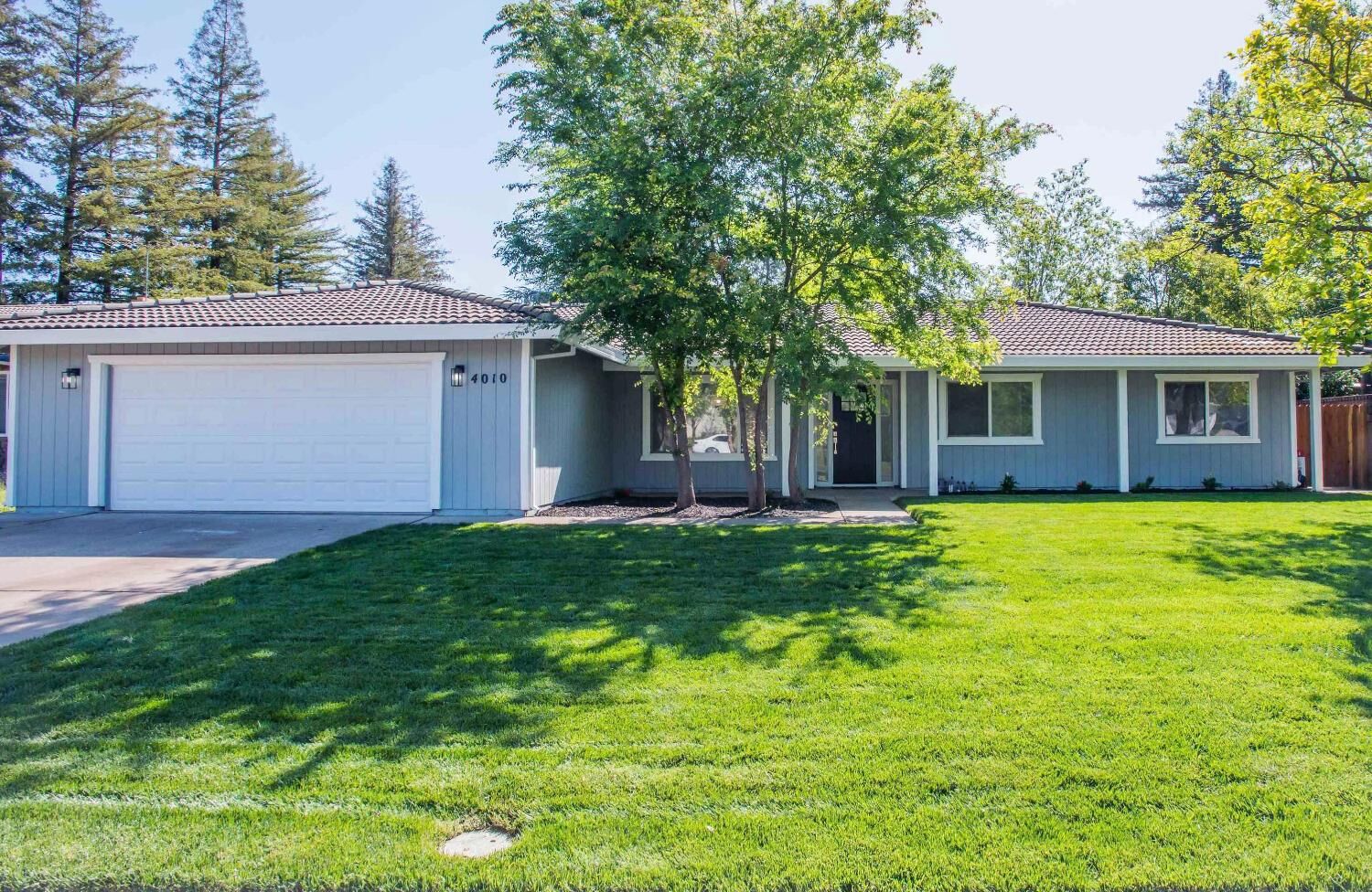Property Photo: 4010 Norris Avenue CA 95821