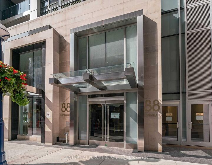Photo de la propriété:  88 Cumberland Street 2207  ON M5R 1A3 