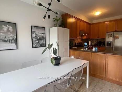 Property Photo:  118 Niagara Trail  ON L7G 0A8 