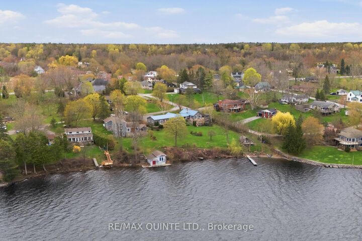Property Photo: 5 Hermon Lane ON K8N 4Z1