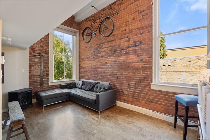Property Photo: 524 Yates St #309 BC V8W 1K8