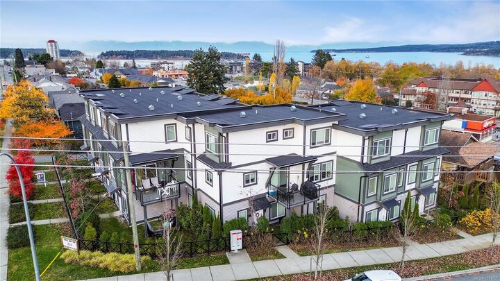 Property Photo: 253 Victoria Rd #101 BC V9R 4P8