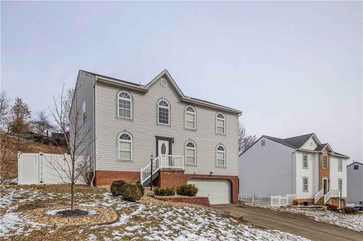 Property Photo:  123 Stratford Ct  PA 15672 
