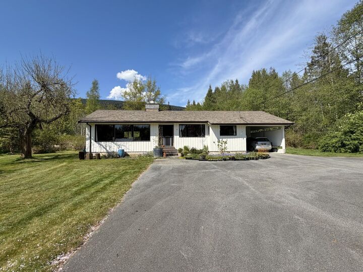 Property Photo: 1346 Russell Road BC V0N 1V2