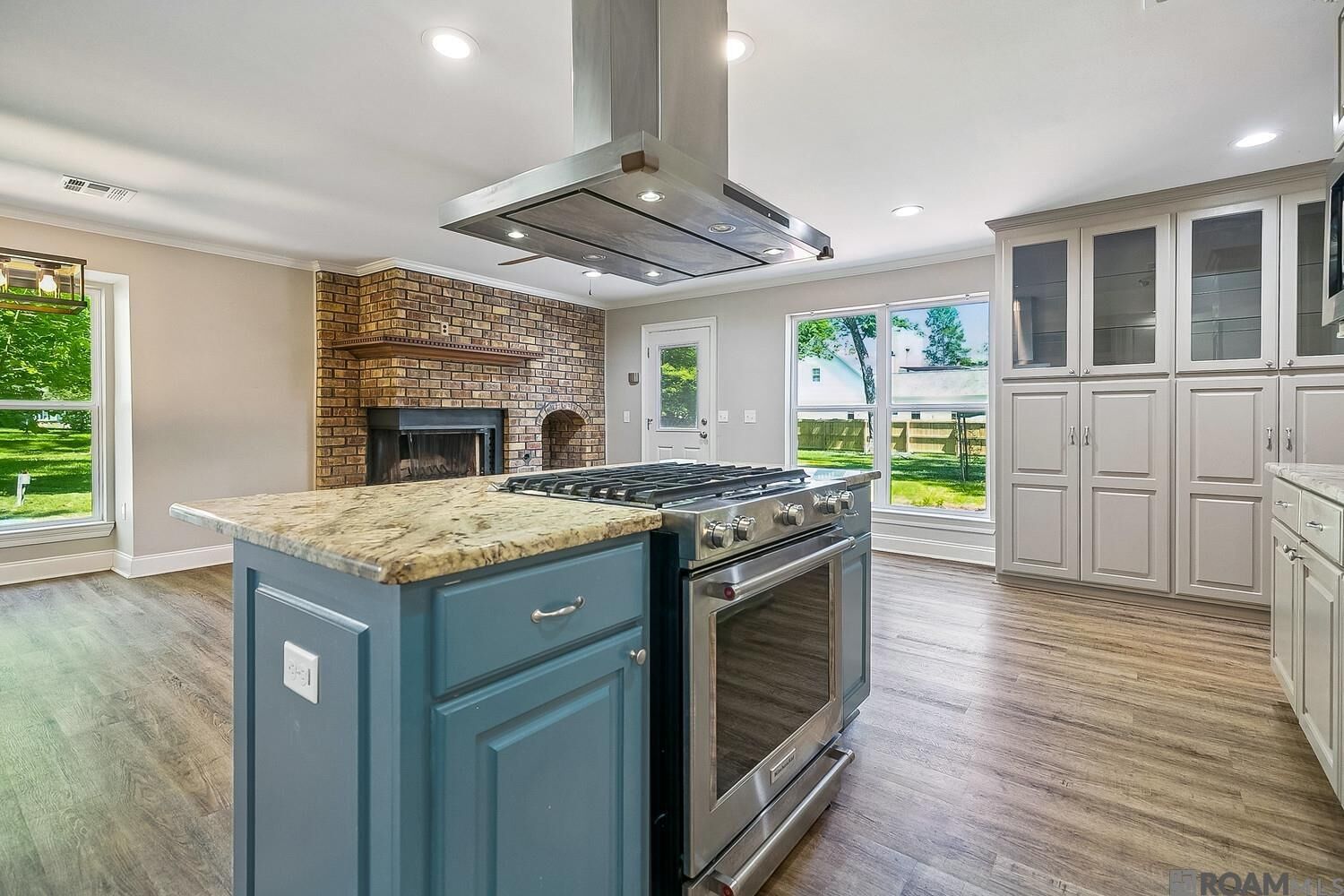 Property Photo:  37209 Manchac Ln  LA 70769 
