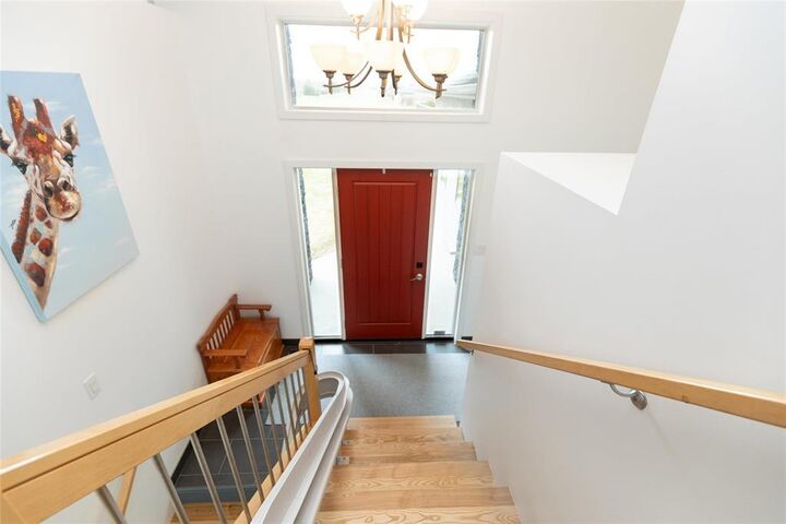 Property Photo:  46 Clearwater Avenue  MB R5G 0S7 