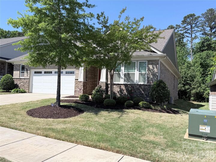 Property Photo: 3213 Marchers Trace Drive NC 28227