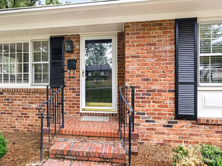 Property Photo: 6115 Rosecrest Drive NC 28210