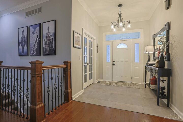 Property Photo:  304 Quail Run  OH 45042 