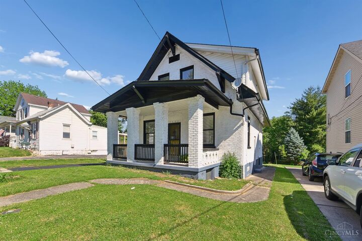 Property Photo: 1524 Adams Road OH 45231