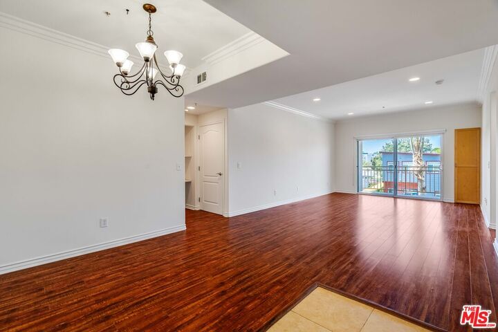 Property Photo:  3328 Oakhurst Ave  CA 90034 