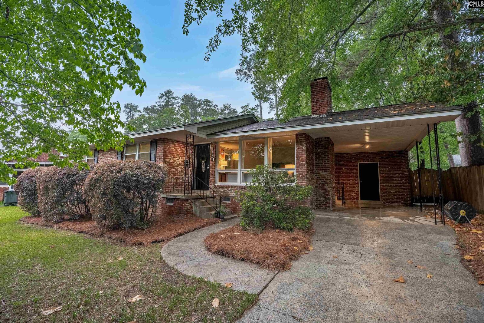 Property Photo:  1939 Boyer  SC 29204 