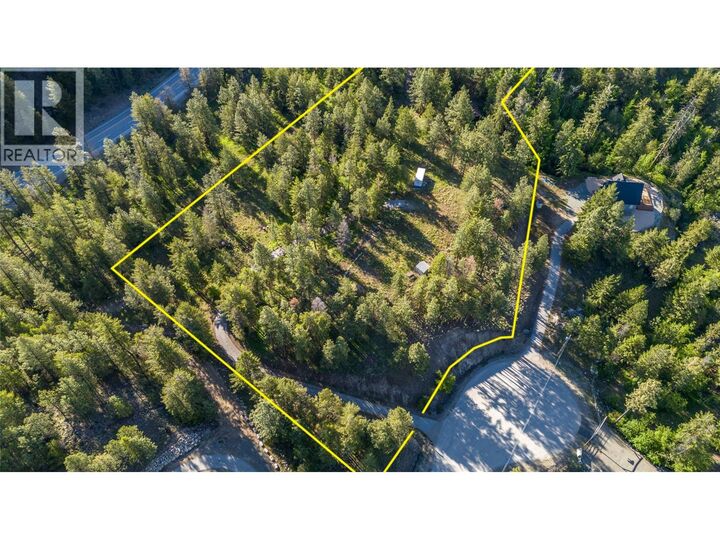 Property Photo:  375 Grizzly Place  BC V0H 1V6 