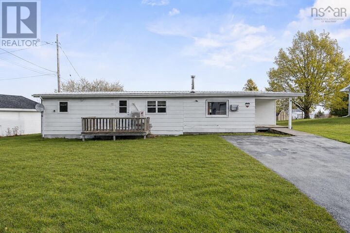 Property Photo: 7 Hiltz Hill Road NS B0J 2E0