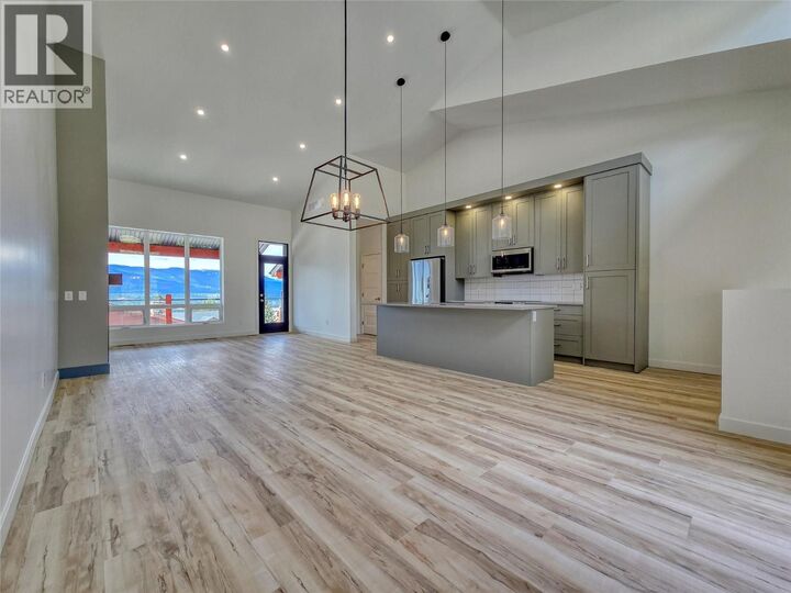 Property Photo: 5150 Fairway Drive 21B BC V0B 1L1