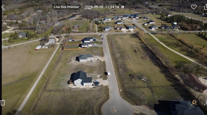 Property Photo:  24 Singh Place  MB R0E 0B2 