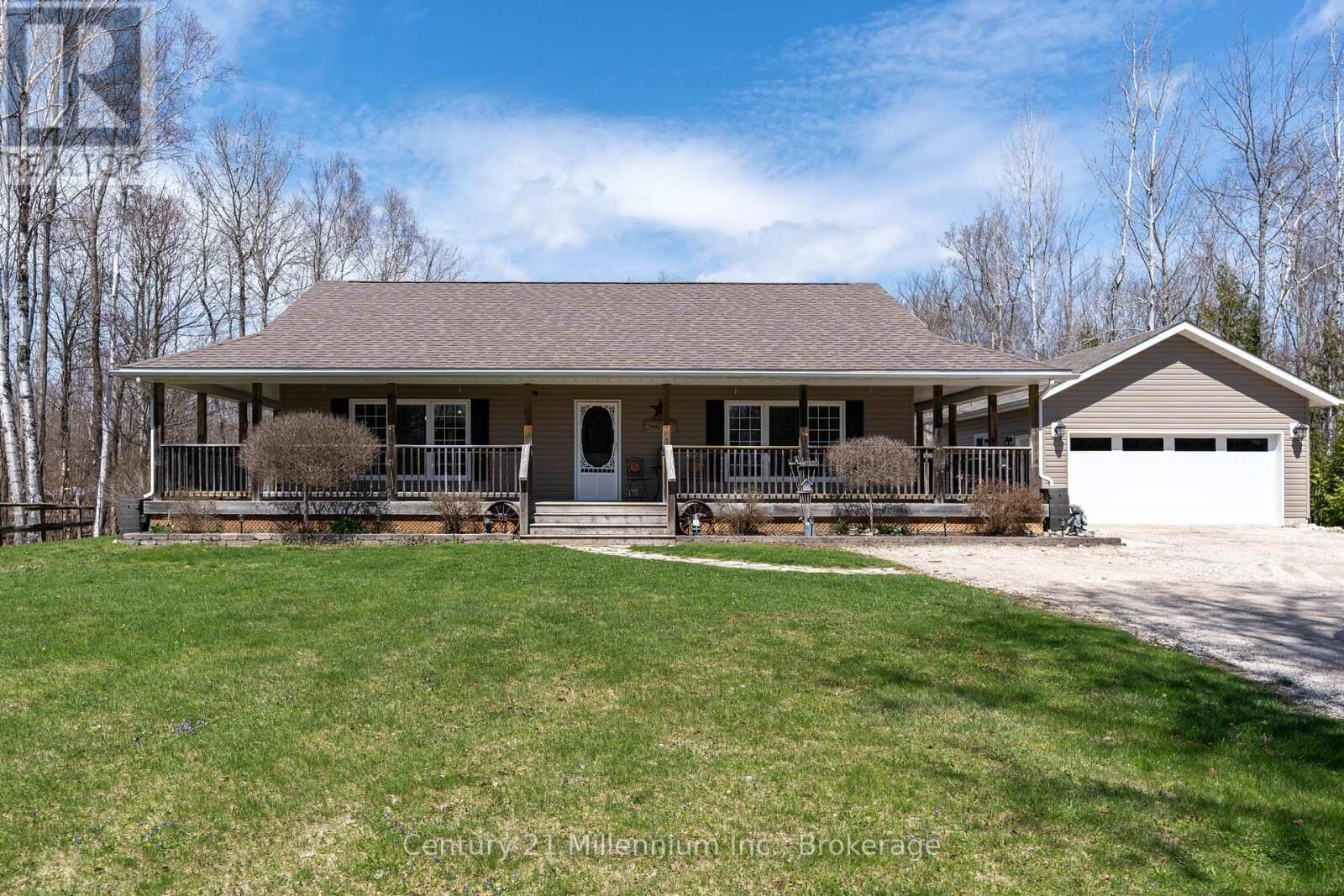 Photo de la propriété:  51 Larkwhistle Avenue  ON N0H 2T0 