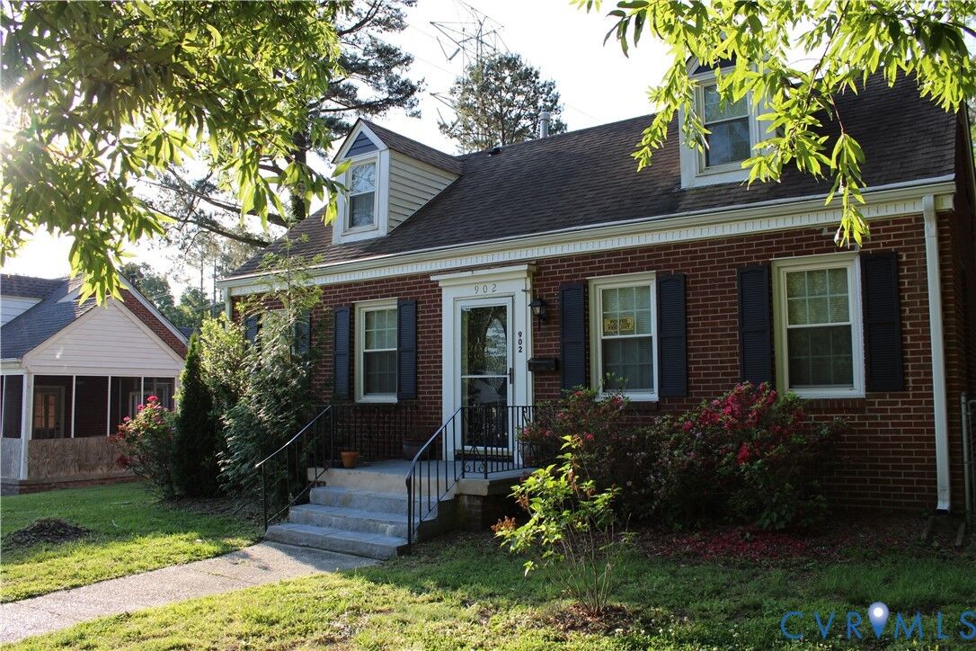 Property Photo:  902 Hampton Road  VA 23805 